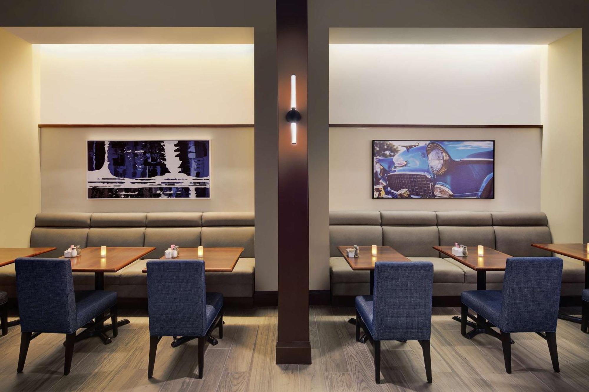 Embassy Suites By Hilton Detroit Troy Auburn Hills Екстериор снимка
