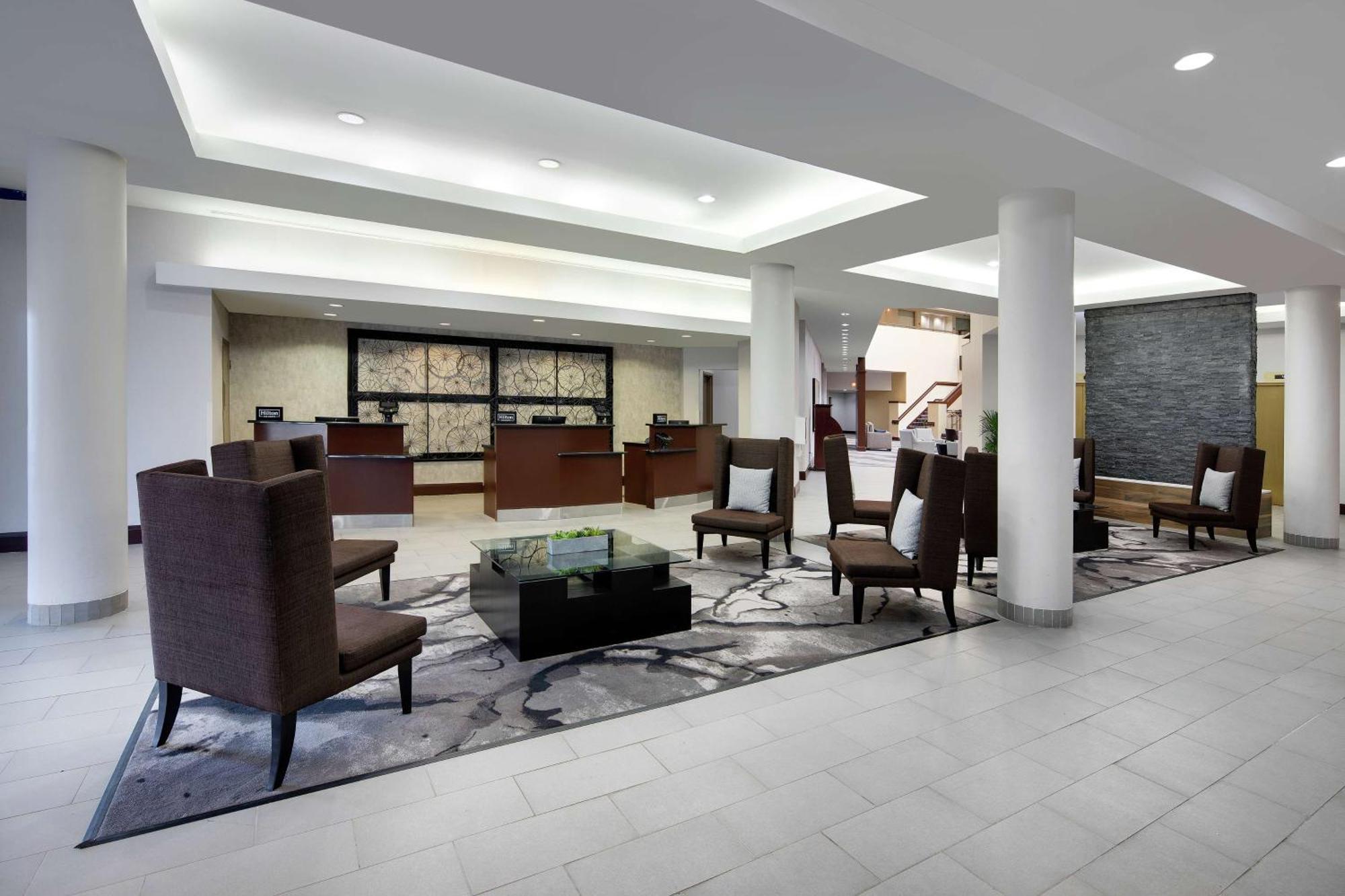Embassy Suites By Hilton Detroit Troy Auburn Hills Екстериор снимка
